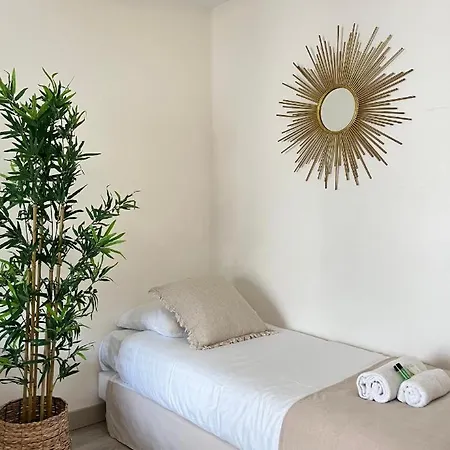 Apartment Pergo